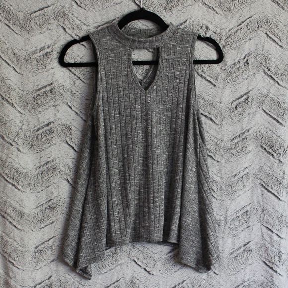 Tops - Last Chance: Sleeveless Knit Top